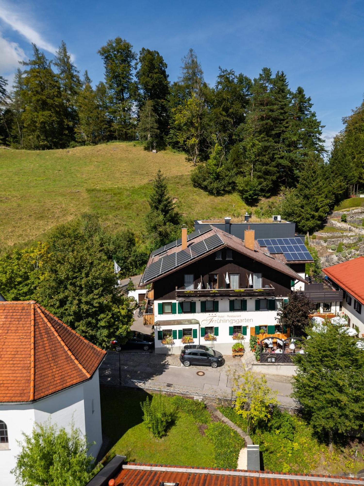 Hotel Restaurant Fruehlingsgarten Füssen Exteriör bild